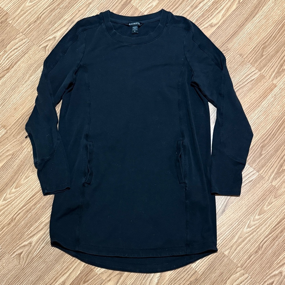 Athleta Navy Crew Neck Top